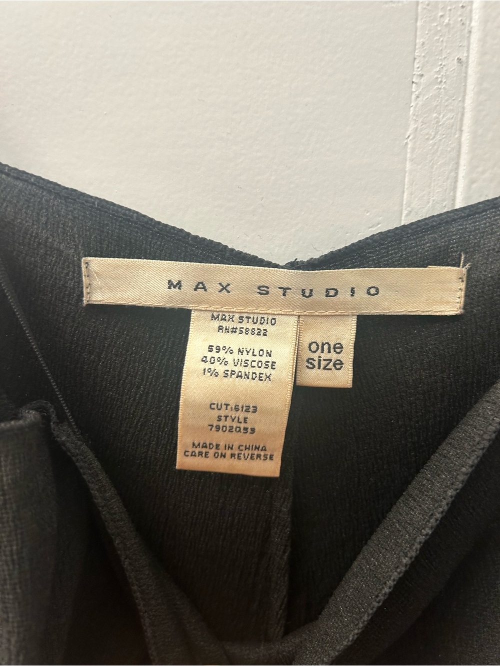 Max Studio Black Short Sleeve Men's Tee